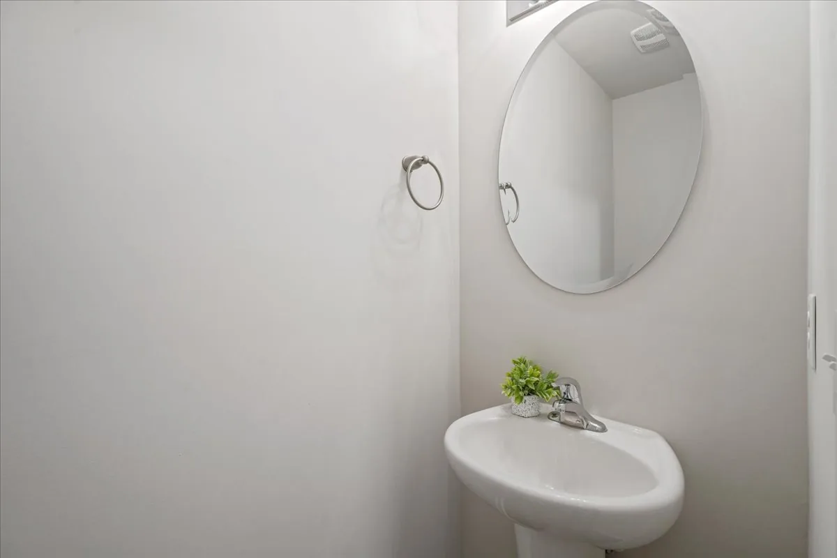 4225 Meadowview Lane listing photo 41