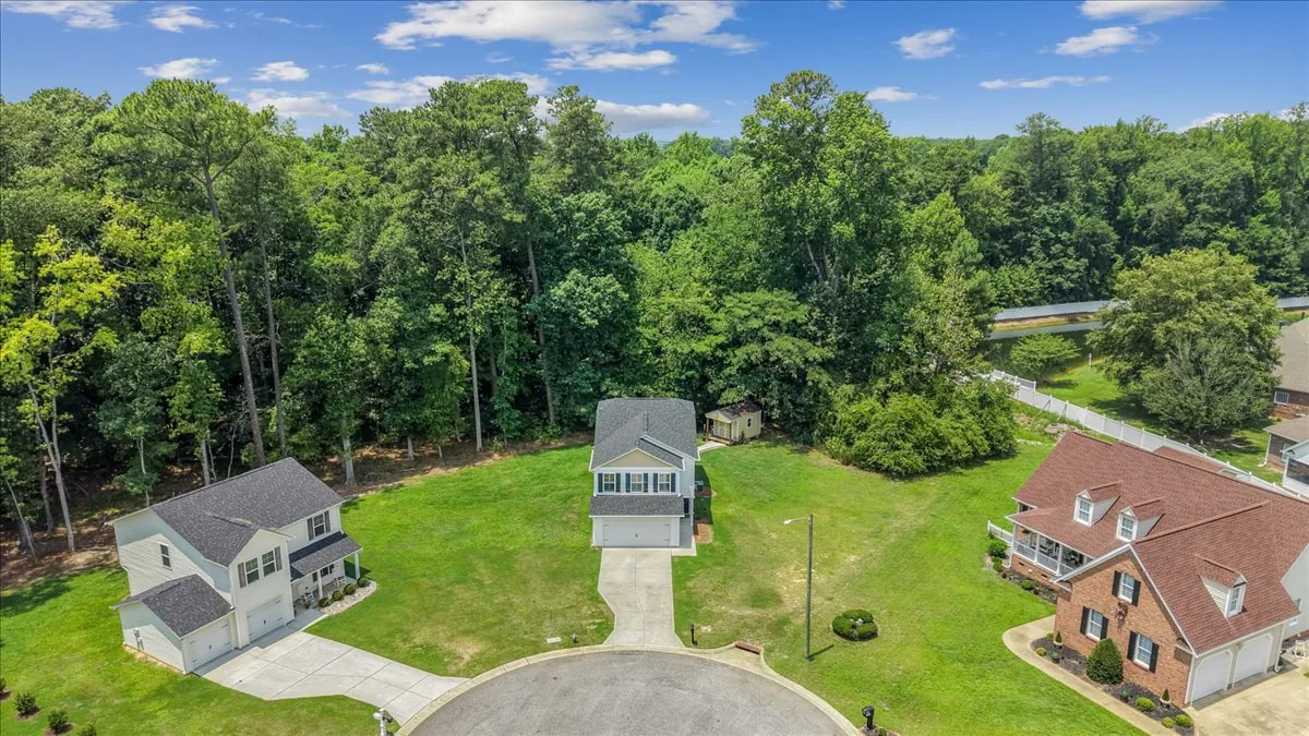 4225 Meadowview Lane listing photo 18